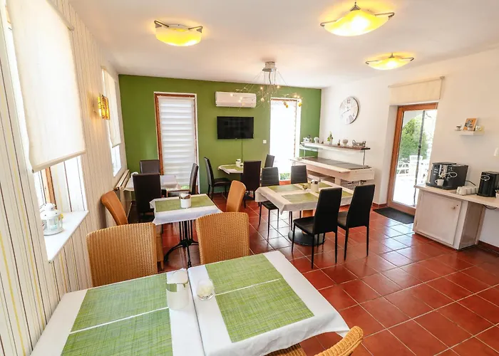 Penzion Belysium Wine&relax Vendeghaz 4*